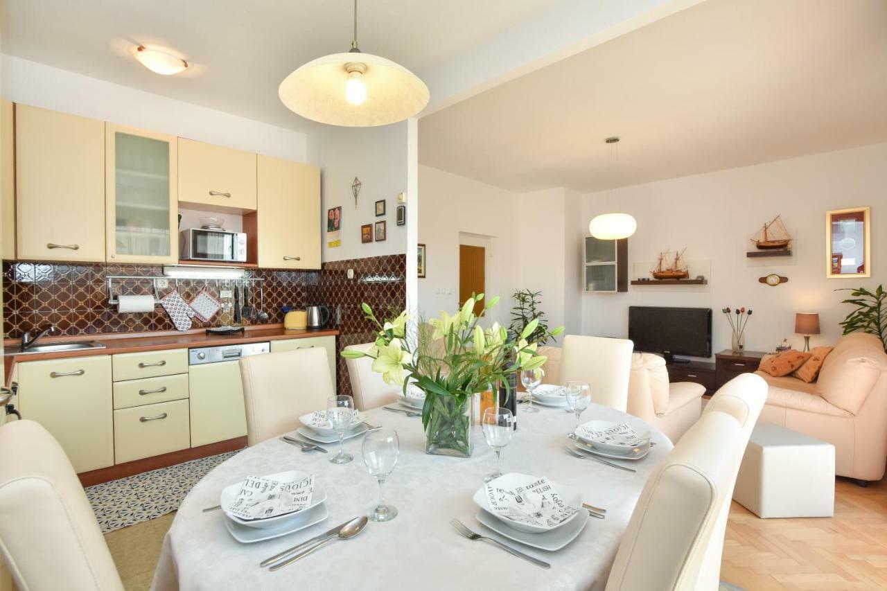 Apartment Bezic Kastela Dış mekan fotoğraf